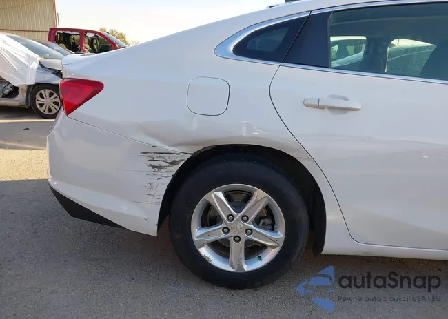 1G1ZB5ST6KF190708: 44244111