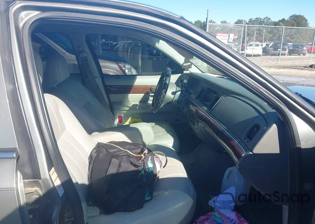 2MEHM75W63X699409: 44244121