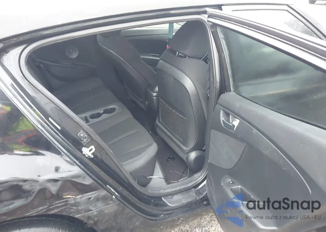 KMHTC6AD4GU298320: 44244142