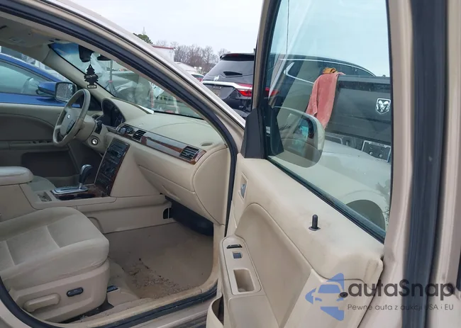 1FAHP24147G162332: 44244161