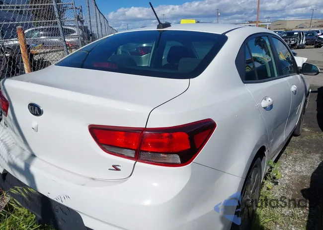 3KPA24AB3KE205540: 44244219