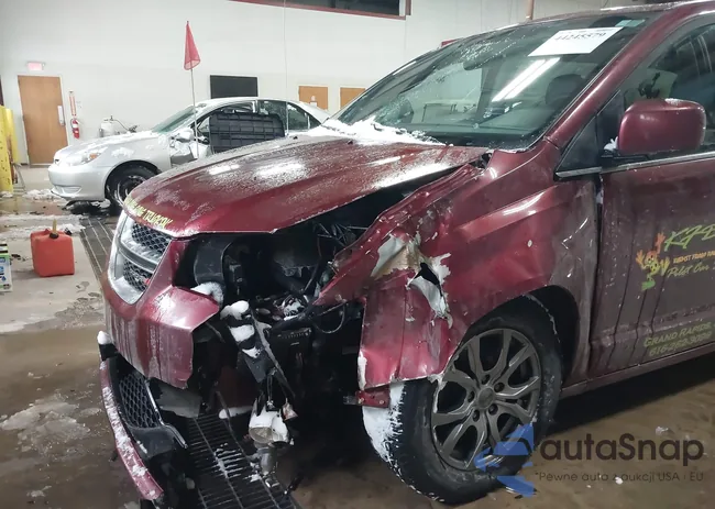 2C4RDGCG7JR264272: 44245579