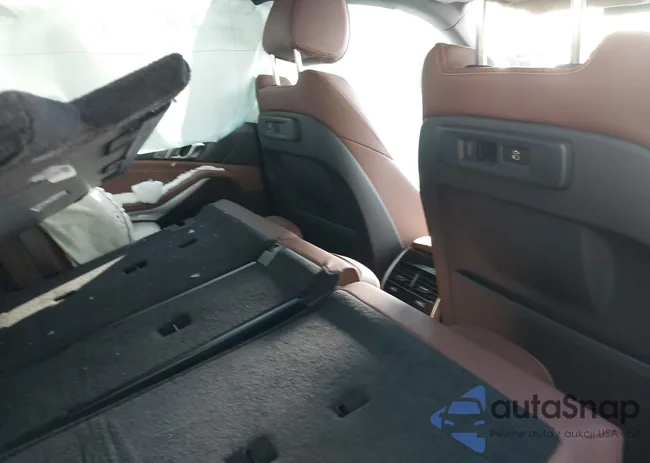 5UXCR6C03N9L34039: 44245610