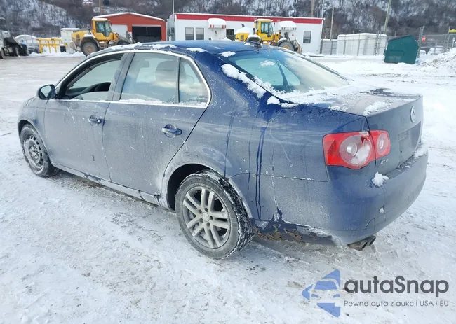 3VWSF71K26M710388: 44245624