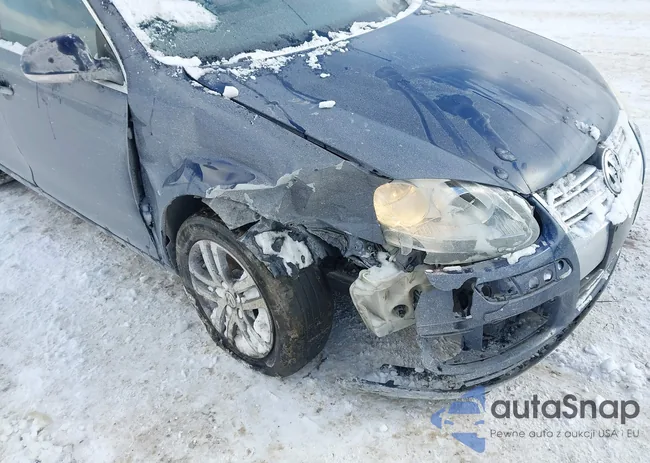 3VWSF71K26M710388: 44245624