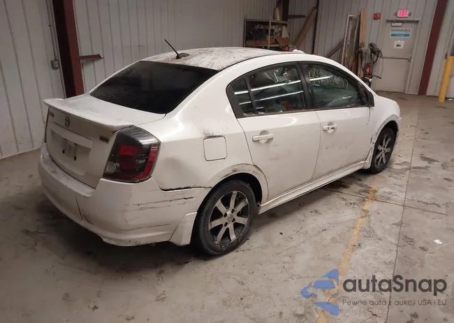 3N1AB6AP4BL709813: 44245677