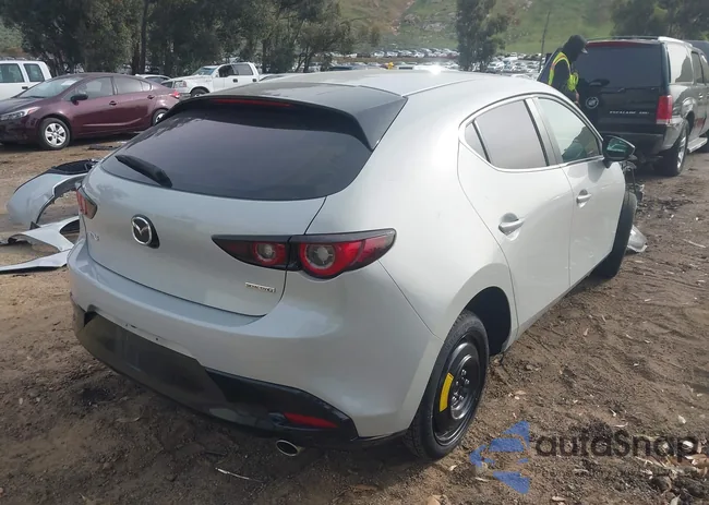 JM1BPAKM5R1720640: 44245814