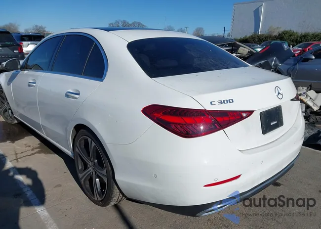 W1KAF4GBXPR121681: 44244856