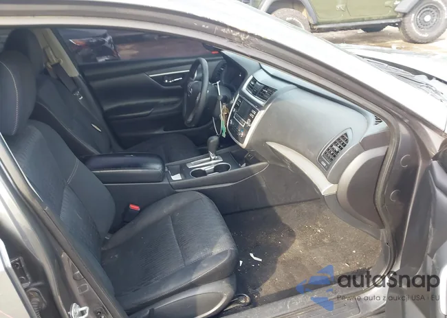 1N4AL3AP6HN331680: 44245031