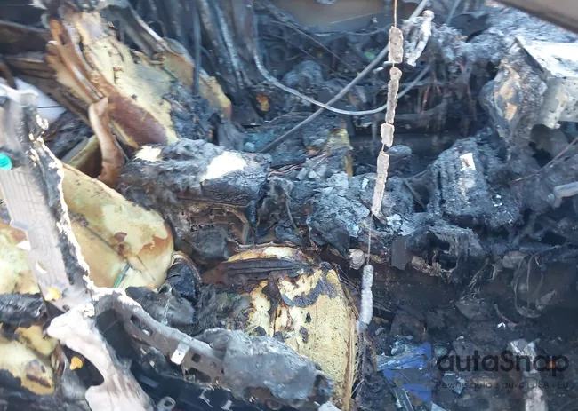 5NPE34AF0GH354119: 44245061