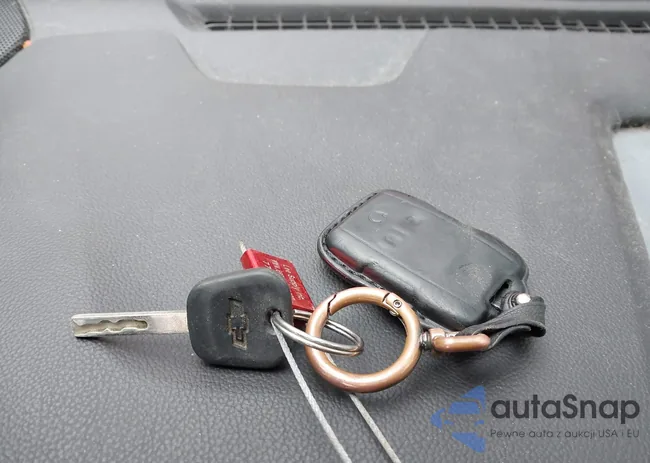 1GCPTDE18G1371605: 44245105