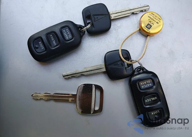 5Y2SL65837Z421475: 44246285