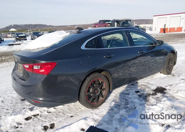 1G1ZB5ST1JF243488: 44246337