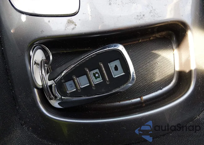 1G1ZB5ST1JF243488: 44246337