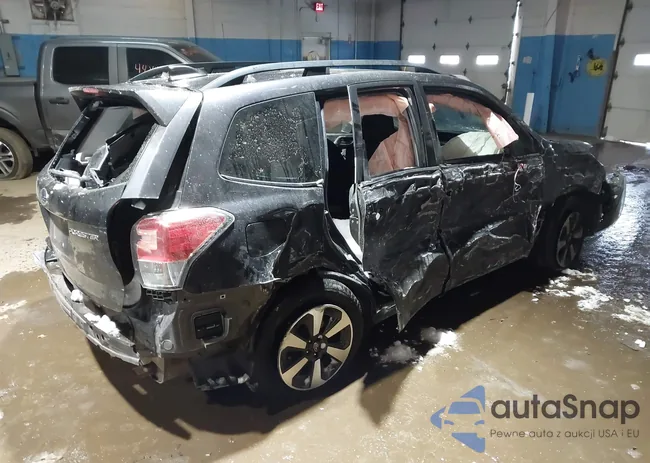 JF2SJAEC1JH536815: 44246471