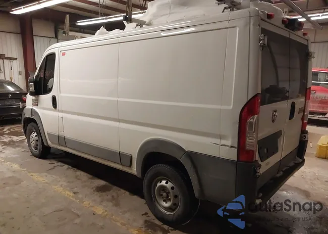 3C6TRVAG0JE109957: 44246474