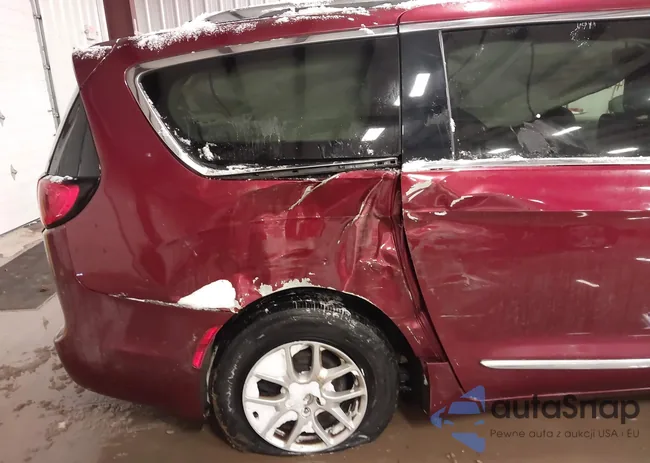 2C4RC1BG6LR269337: 44246511