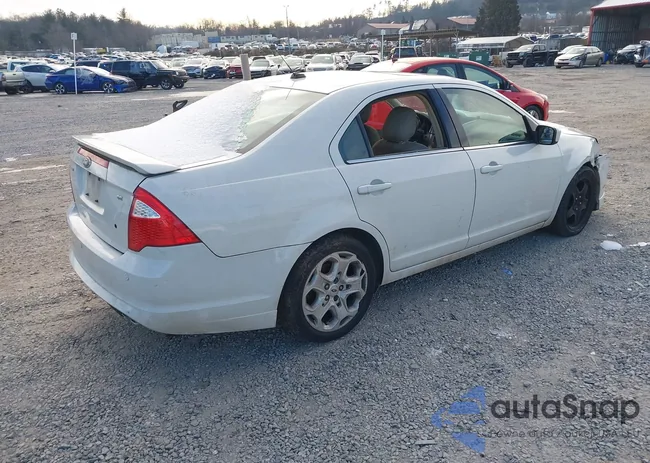 3FAHP0HAXAR318503: 44246601