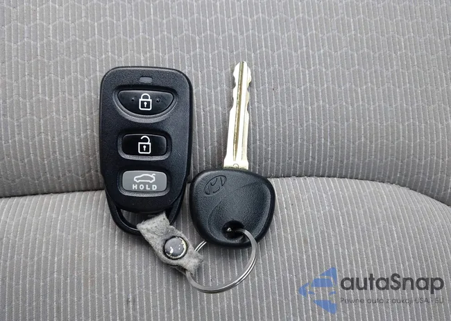 KMHD74LF2HU119849: 44246604