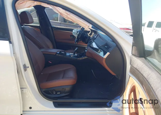 WBAXG5C51DDY33641: 44246620