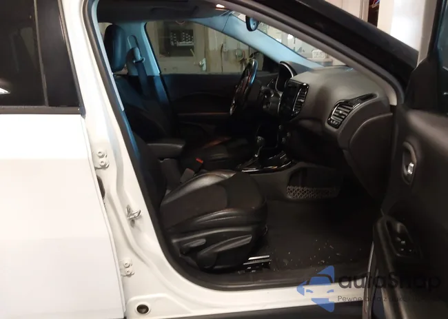 3C4NJCBB7JT327308: 44246646