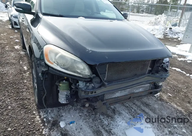 YV4902RKXF2672326: 44246662