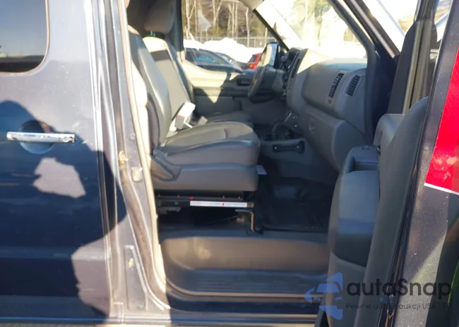 1N6AF0LYXJN808622: 44246674