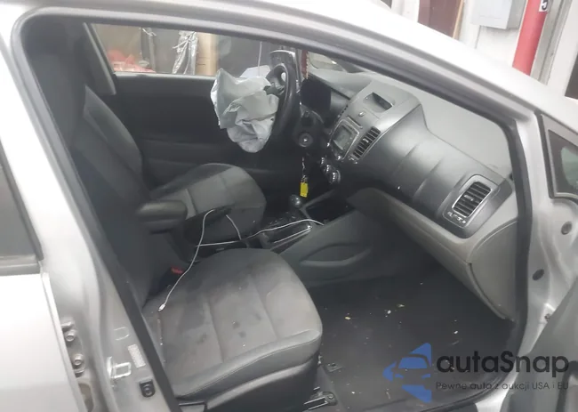 3KPFL4A76HE007543: 44246752