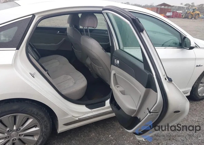 KMHE24L16GA014030: 44246790