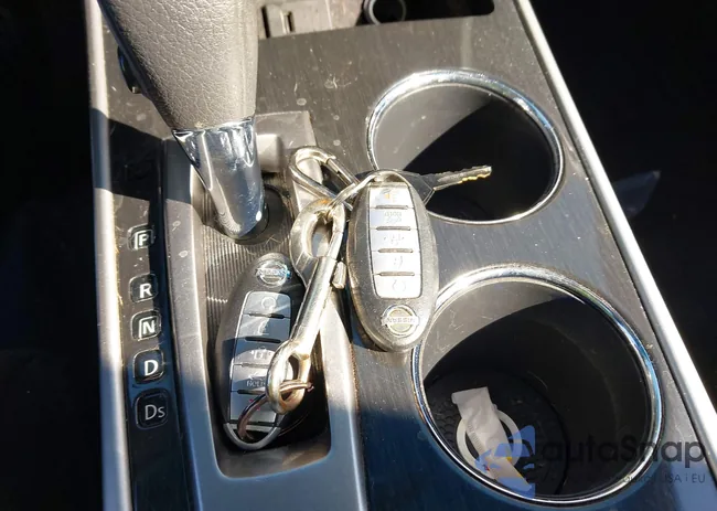 1N4AL3AP9DN561658: 44246816