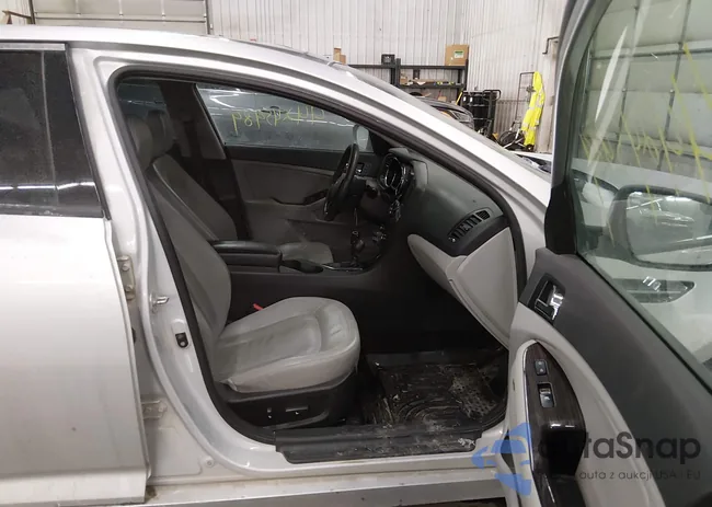 KNAGN4A60B5103271: 44245989