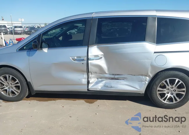 5FNRL5H61DB074068: 44246010