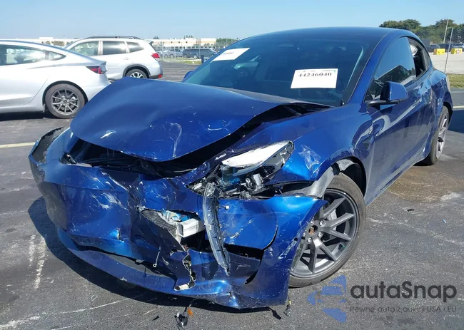 5YJ3E1EB1NF345951: 44246040