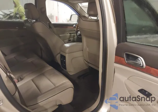 1J4RR6GG4BC745137: 44246087