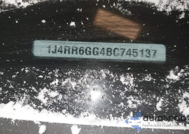 1J4RR6GG4BC745137: 44246087