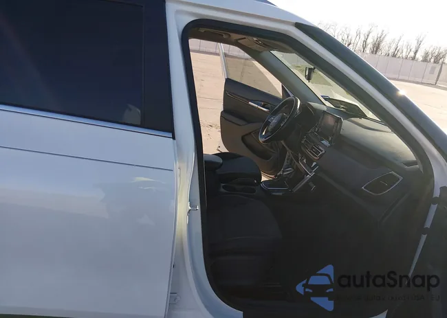 KNDEU2AA4P7448322: 44246151