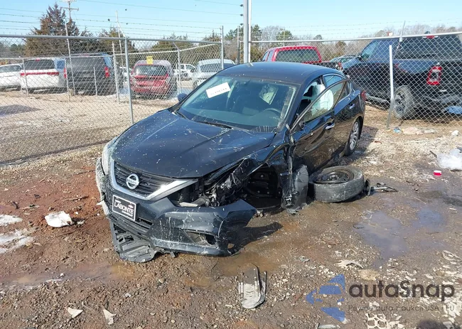 1N4AL3AP5JC267150: 44246172