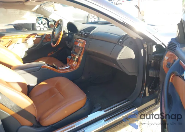 WDBPJ76J74A040286: 44247260