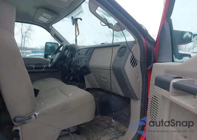 1FTNF2B56AEA83544: 44247280