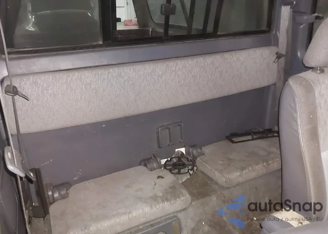 4TASM92N4XZ436961: 44247336