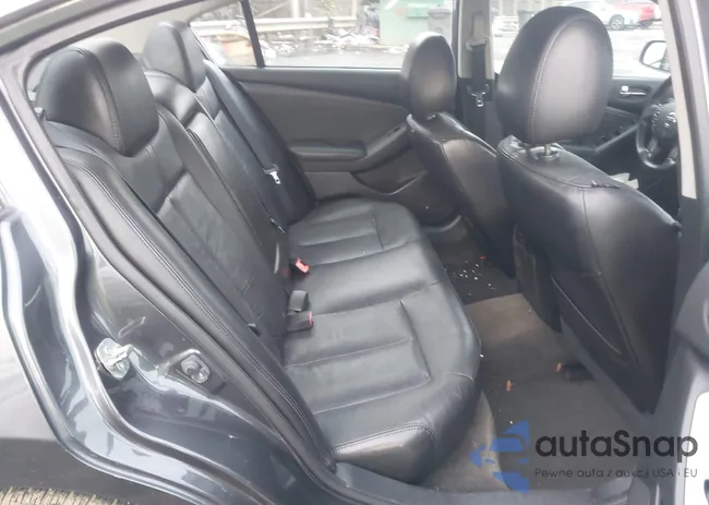 1N4AL2AP7CC213832: 44247388