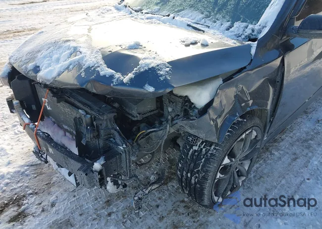 3KPF44AC8PE592067: 44247397