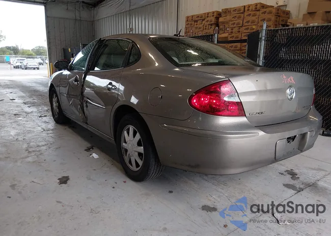 2G4WD582561222026: 44247437