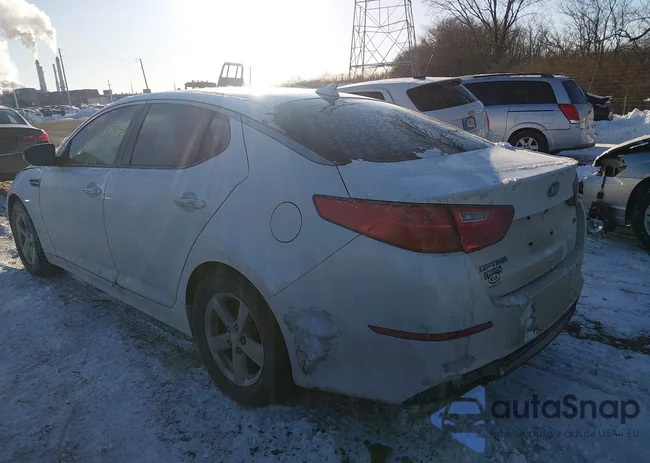 KNAGM4A75F5648044: 44247477