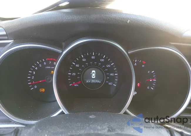 KNAGM4A75F5648044: 44247477