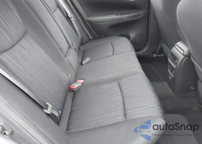 3N1AB7AP3KL611782: 44247619