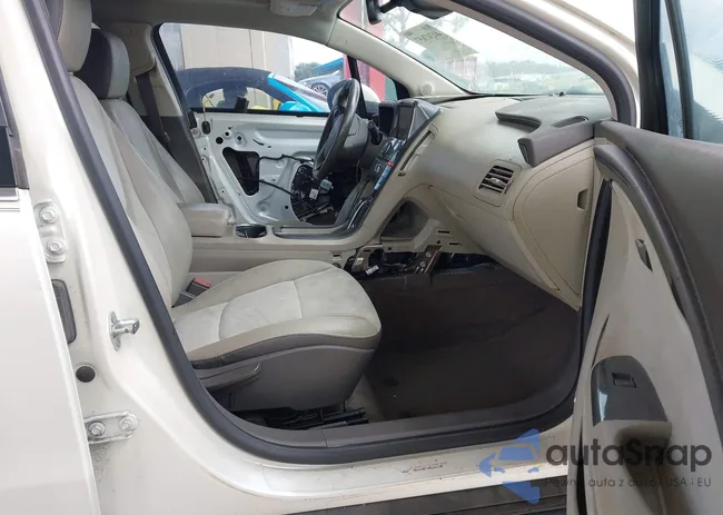 1G1RD6E44DU131384: 44247657