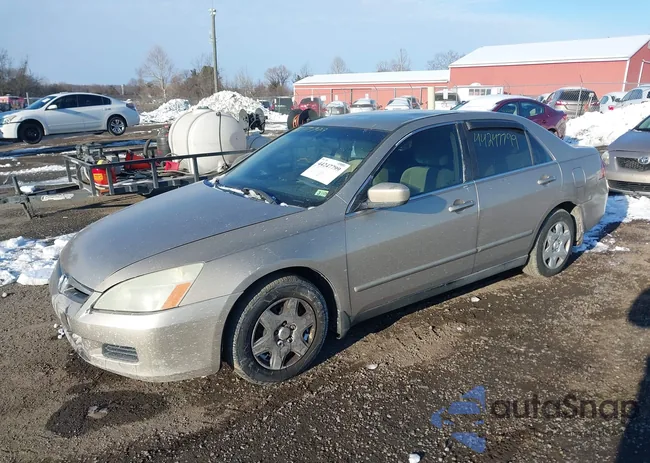 1HGCM56467A076126: 44247799