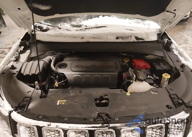 3C4NJDCB1LT131811: 44246854