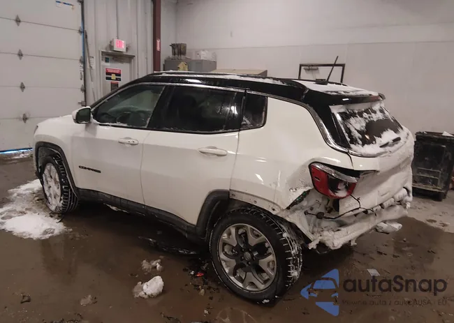 3C4NJDCB1LT131811: 44246854